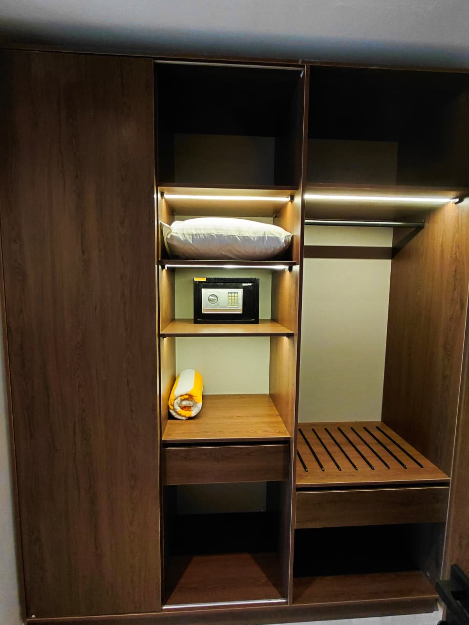SOL Plaza | Signature Suite with Elevated Comfort — Private Suite in Cairo, Egypt, Egypt — photo 6
