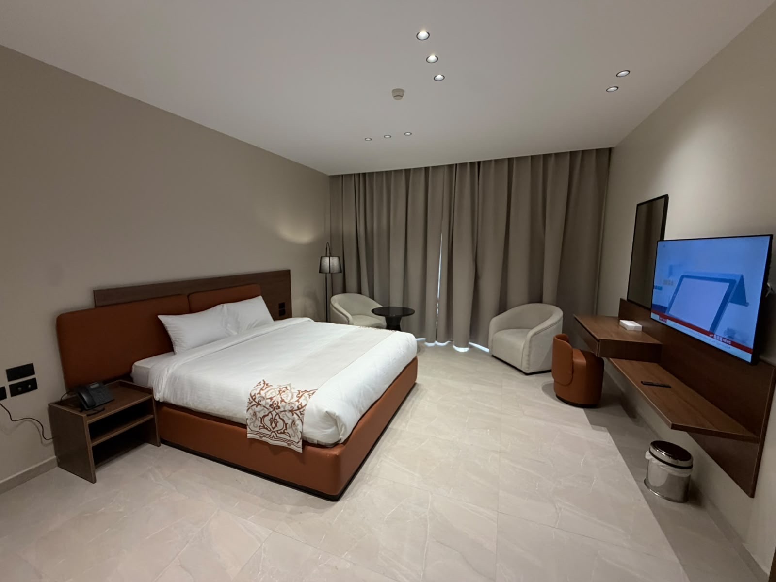 SOL Plaza Hotel | Signature Suite Comfort — Private Suite in Cairo, Egypt, Egypt — photo 3