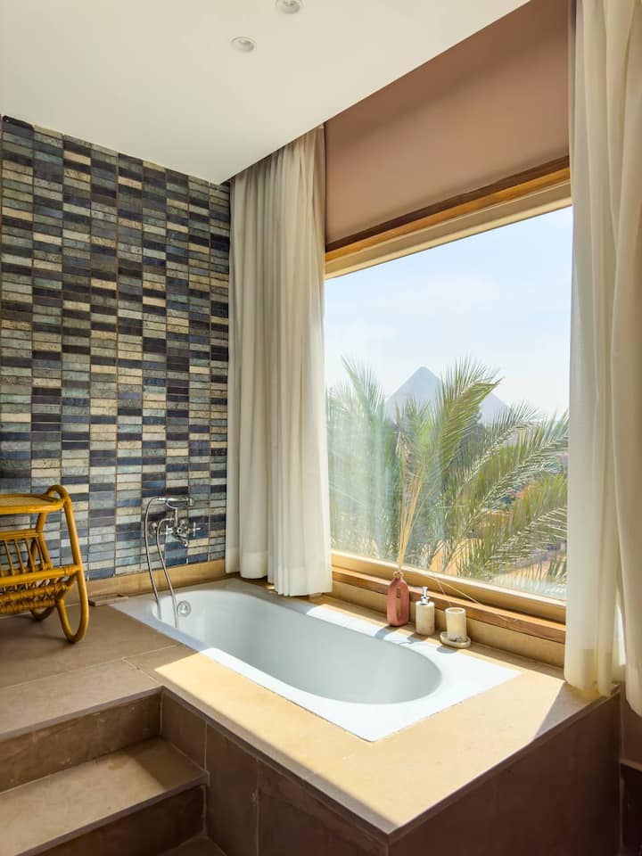 Minimal ancient Saray pyramids view — Apartment in Giza, Egypt, Egypt — photo 29