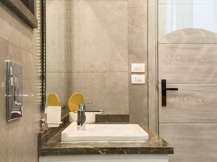 Elegant 3BR Saray Eastown Sodic | New Cairo — Condo in Cairo, Egypt, Egypt — photo 69