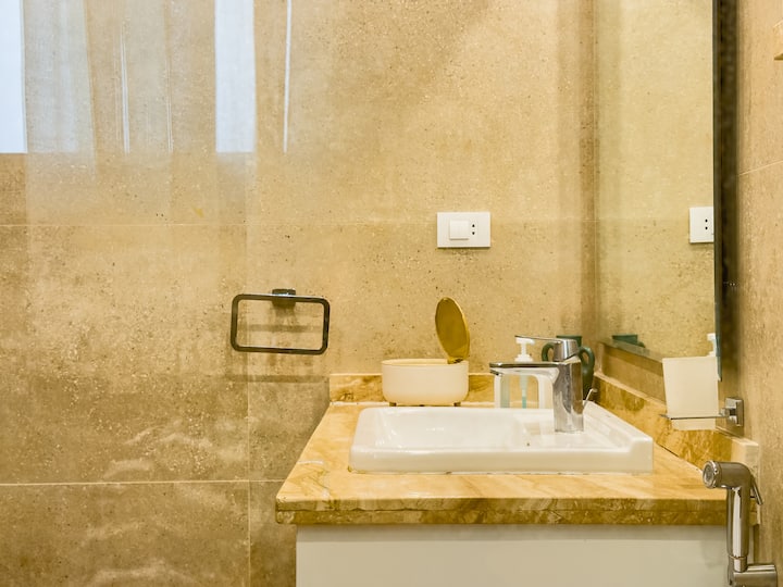 Elegant 3BR Saray Eastown Sodic | New Cairo — Condo in Cairo, Egypt, Egypt — photo 70