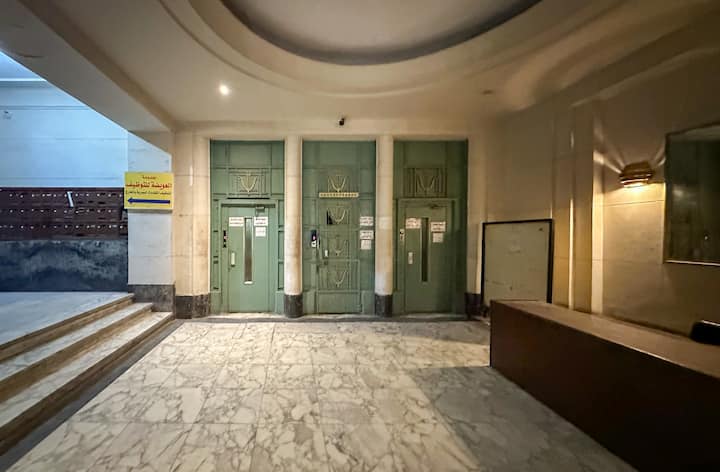 High-Ceiling Iconic Saray Walk to Tahrir & AUC — Apartment in Cairo, Egypt, Egypt — photo 62
