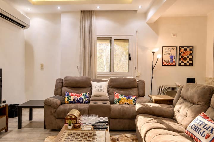 Saray 3BR Escape | Jacuzzi & Balcony | New Cairo — Apartment in Cairo, Egypt, Egypt — photo 8