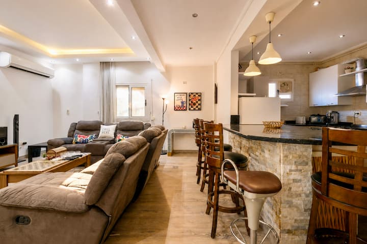 Saray 3BR Escape | Jacuzzi & Balcony | New Cairo — Apartment in Cairo, Egypt, Egypt — photo 14