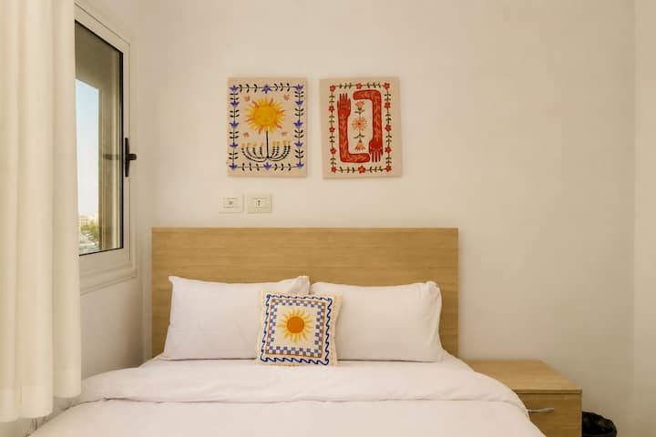 Saray 3BR Escape | Jacuzzi & Balcony | New Cairo — Apartment in Cairo, Egypt, Egypt — photo 19