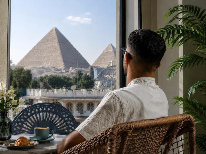 Wake Up to Pyramids & Museum Views | 3BR 3BASaray — Apartment in Giza, Egypt, Egypt — photo 33