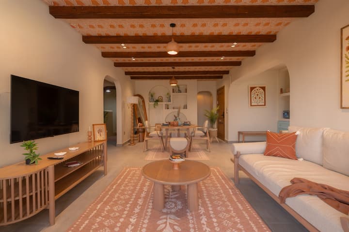 Pyramids & GEM View | 2BR | Self Check-in — Apartment in Giza, Egypt, Egypt — photo 7