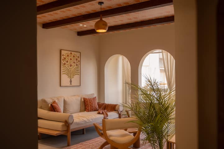 Pyramids & GEM View | 2BR | Self Check-in — Apartment in Giza, Egypt, Egypt — photo 10
