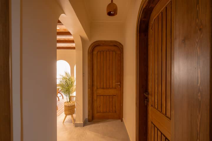 Pyramids & GEM View | 2BR | Self Check-in — Apartment in Giza, Egypt, Egypt — photo 20