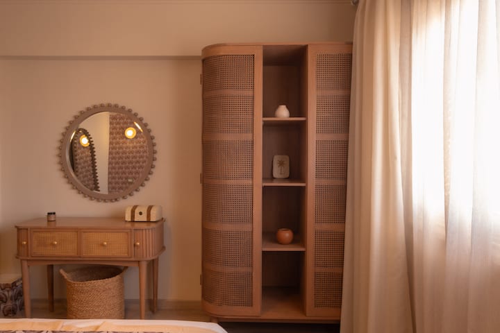 Pyramids & GEM View | 2BR | Self Check-in — Apartment in Giza, Egypt, Egypt — photo 49