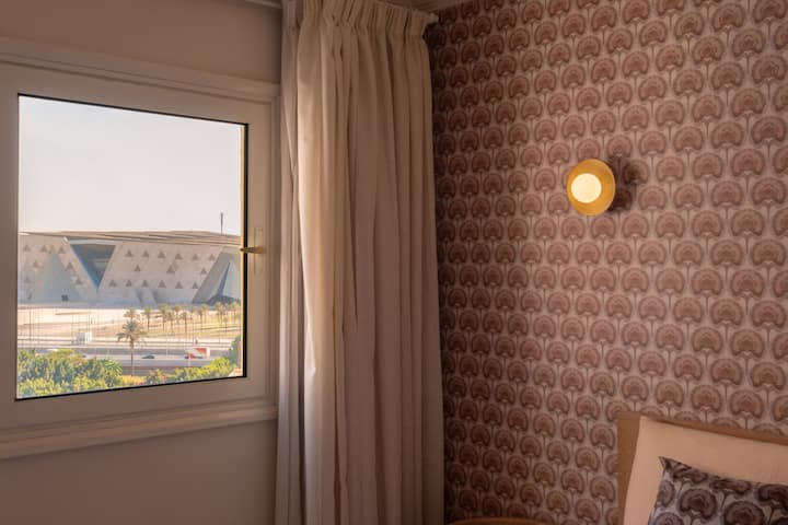 Pyramids & GEM View | 2BR | Self Check-in — Apartment in Giza, Egypt, Egypt — photo 51