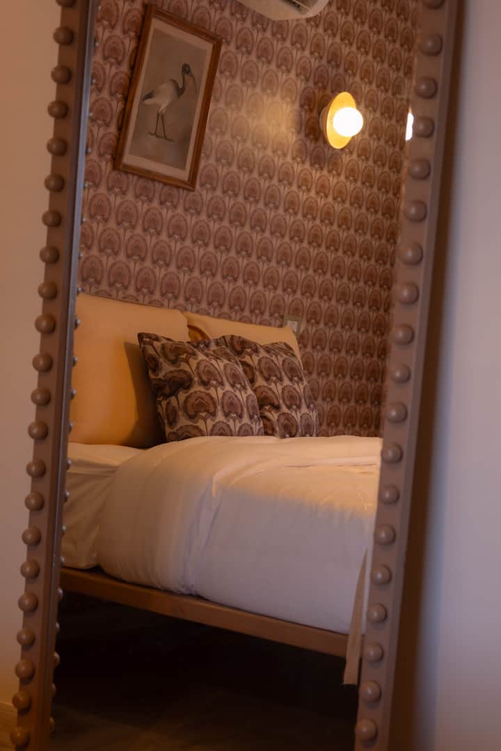 Pyramids & GEM View | 2BR | Self Check-in — Apartment in Giza, Egypt, Egypt — photo 53