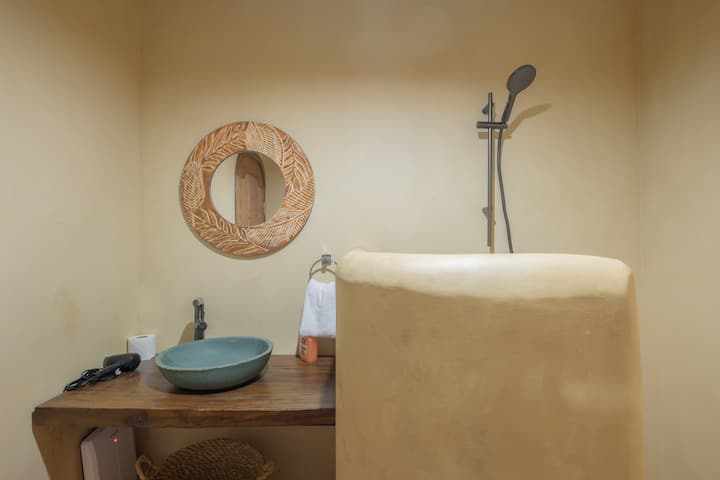 Pyramids & GEM View | 2BR | Self Check-in — Apartment in Giza, Egypt, Egypt — photo 60