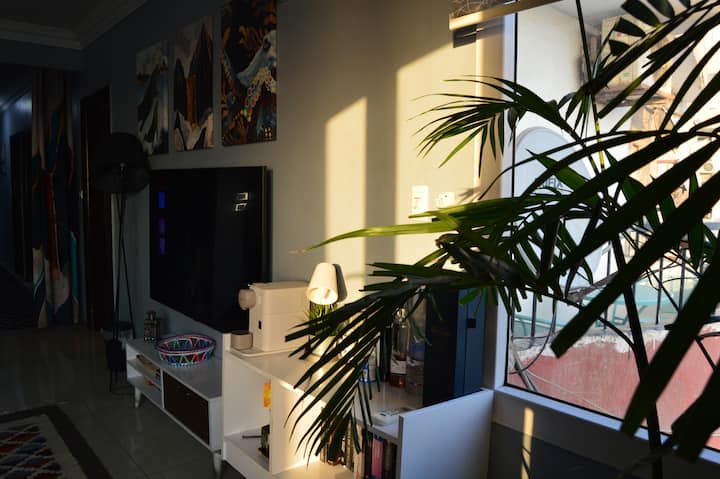 Nile&Pyramid Views|2BR| Art gallery — Apartment in Nile Corniche, Cairo, Egypt — photo 15