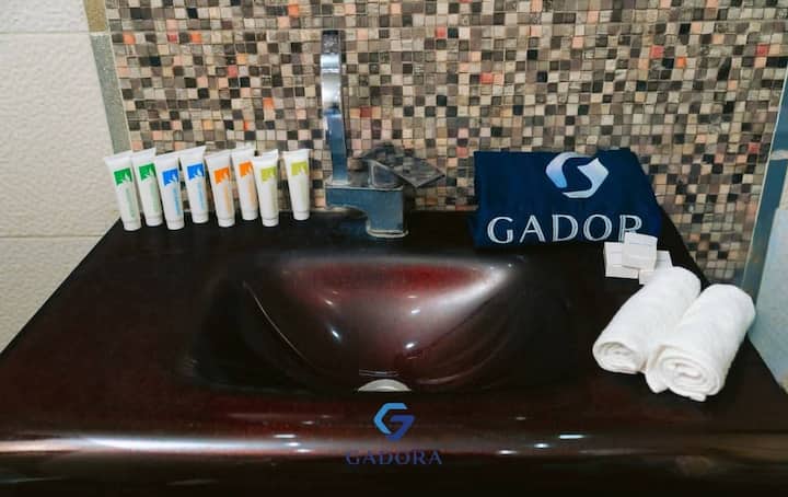 Nile&Pyramid Views|2BR| Art gallery — Apartment in Nile Corniche, Cairo, Egypt — photo 34