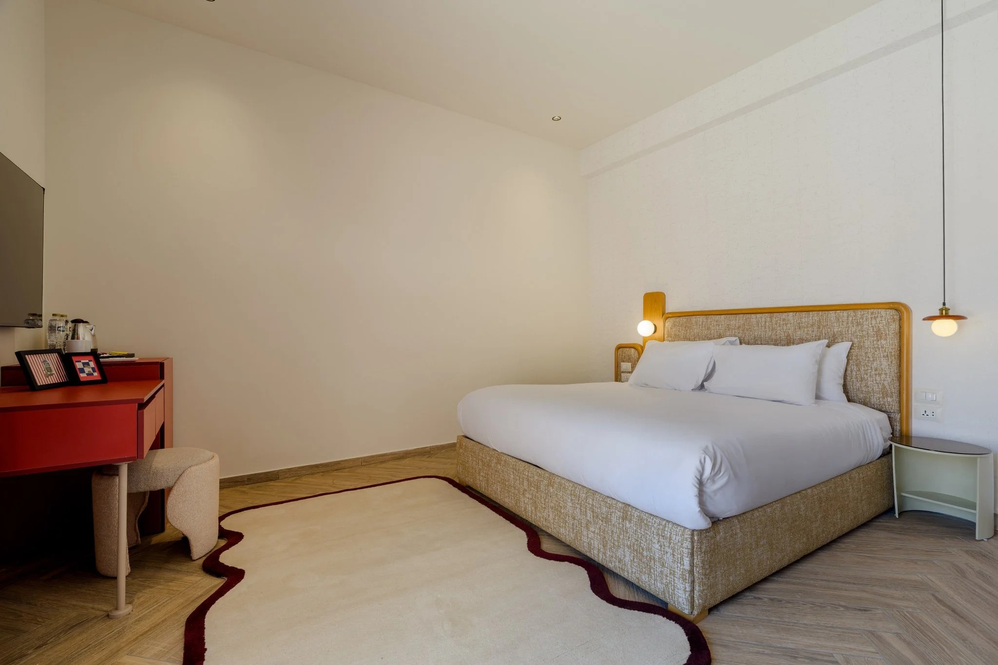 Serviced City-View Studio near Orman Garden, Giza — Studio in Near Orman Botanical Garden & Giza Zoo, off Nile St, Giza, Egypt — photo 5