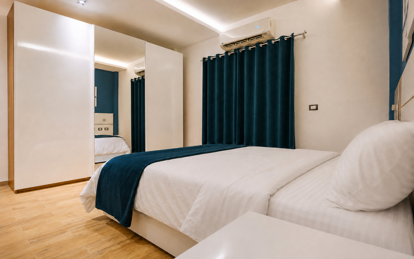 Travelholic Comfy Mega Studio near CFC | South Academy 204 — Studio in Travelholic New Cairo Residence. Unit 204., Egypt — photo 4