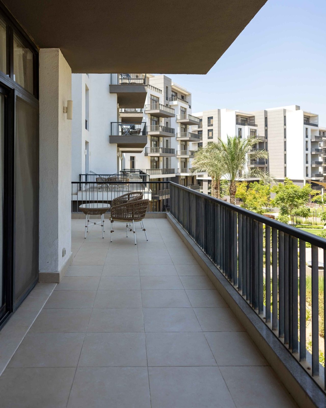 Warm 2BR Apartment – City View – CFC — Apartment in Aura, Cairo Festival City, Egypt — photo 13