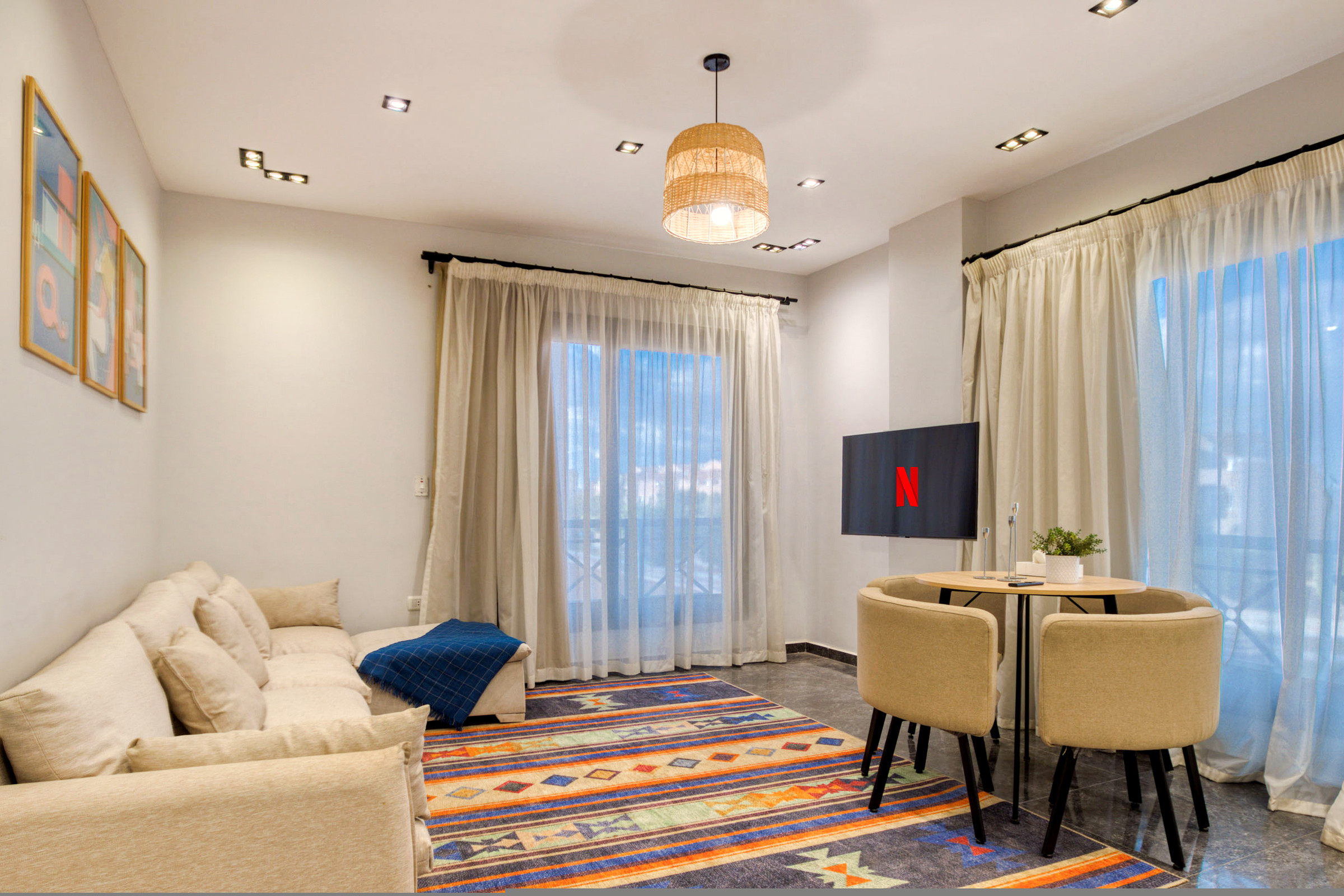 Travelholic Vista 3BR Apartment near AUC | AUC 101 — Apartment in Travelholic AUC Residence. Unit 101., Egypt — photo 3