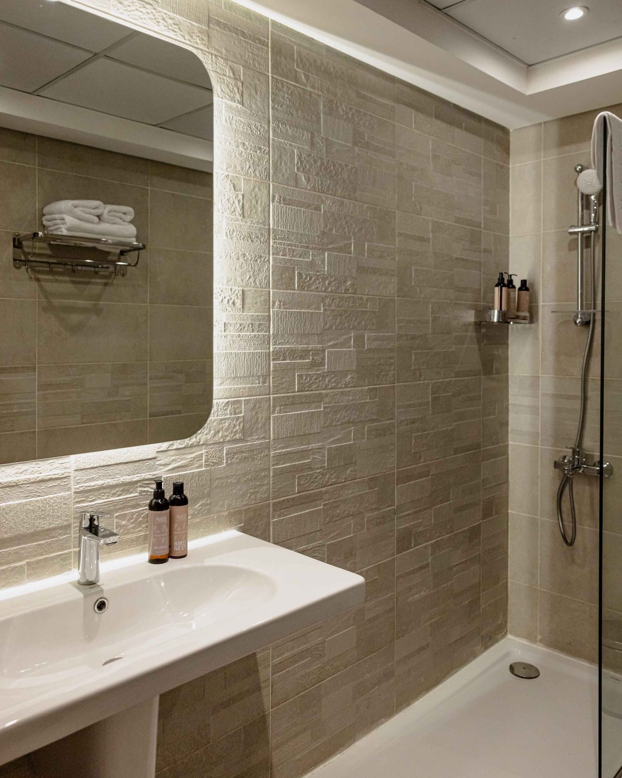 Stunning 3BR Apartment – Garden View – CFC — Apartment in Aura, Cairo Festival City, Egypt — photo 11