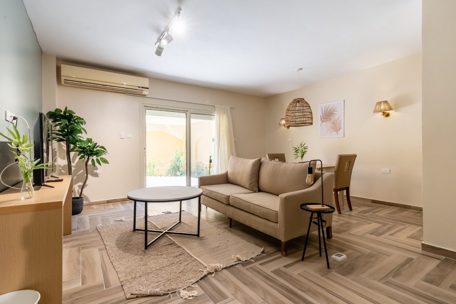 Cozy 1BR Apartment – City View – Arkan Plaza — Apartment in Near Arkan Plaza, Sheikh Zayed, Egypt — photo 2