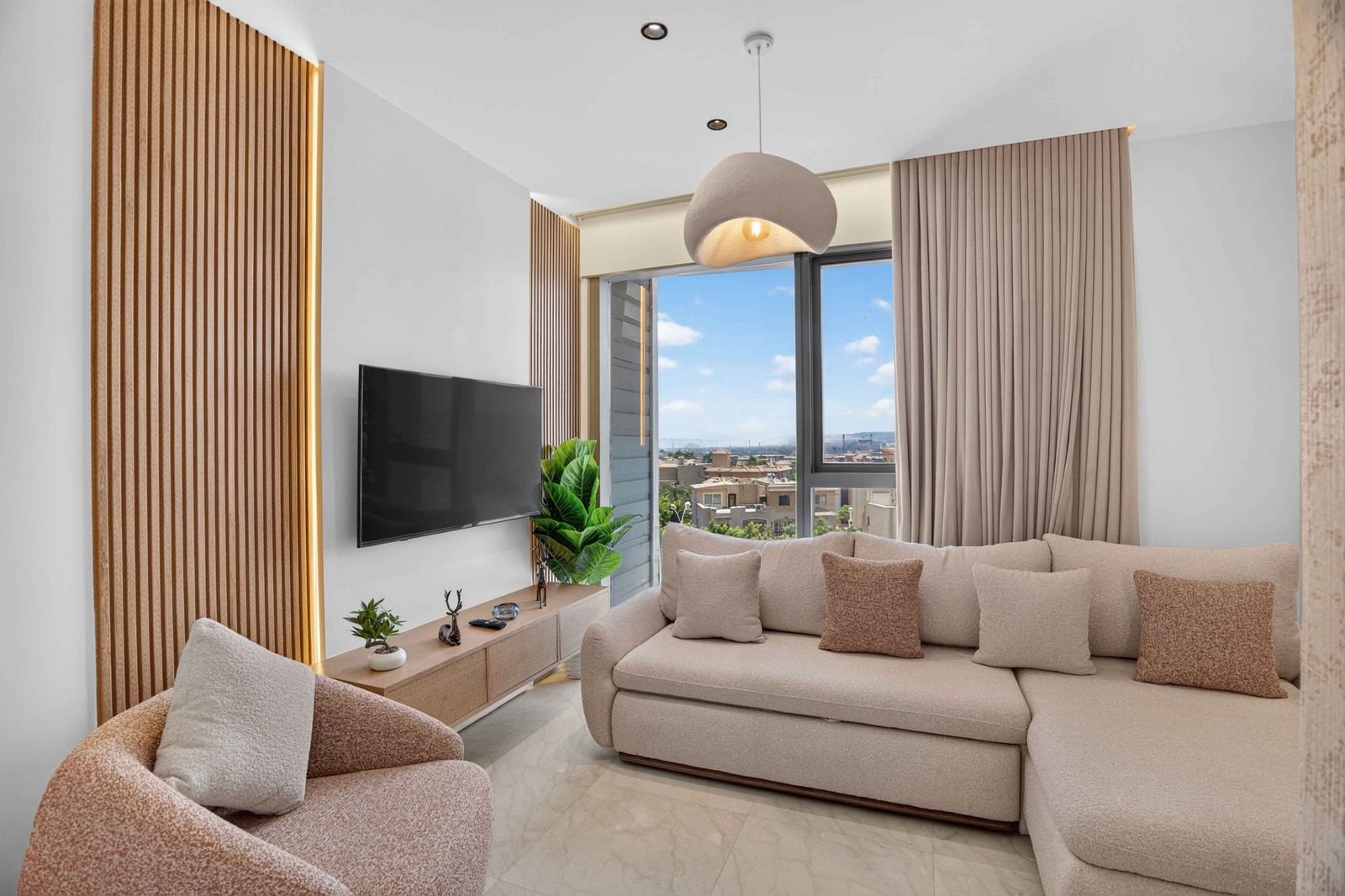 Cozy Studio – Sheikh Zayed – ZED Towers — Studio in ZED Towers, Sheikh Zayed, Egypt — photo 7