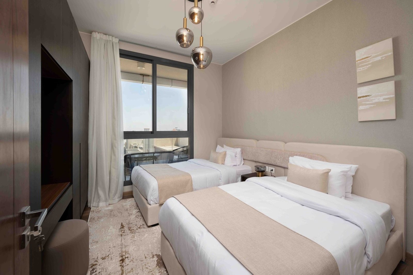 Charming 4BR Apartment – City View – Aeon Towers — Apartment in Aeon Towers, Sheikh Zayed, Egypt — photo 12