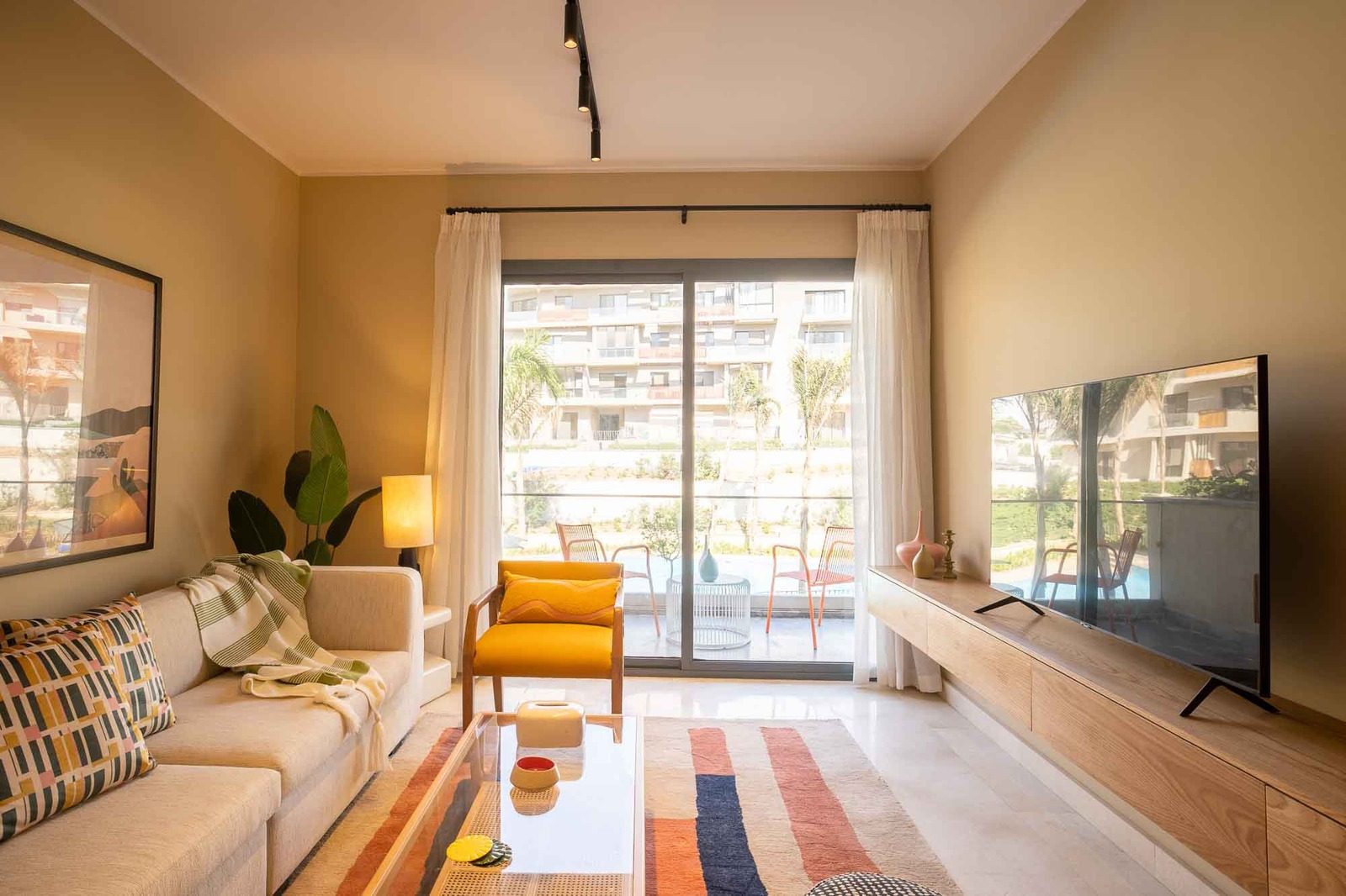 Modern 2BR Apartment – Pool View – SODIC — Apartment in SODIC Villette, Egypt — photo 3