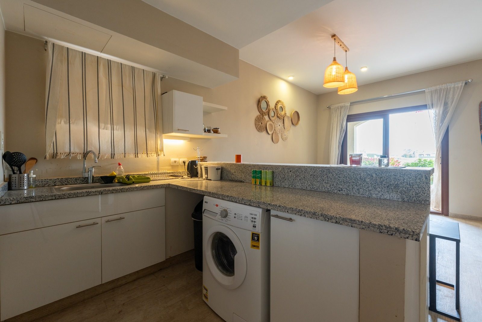 1BR Apartment – Canal View – El Gouna — Apartment in Sabina, El Gouna, Egypt — photo 4