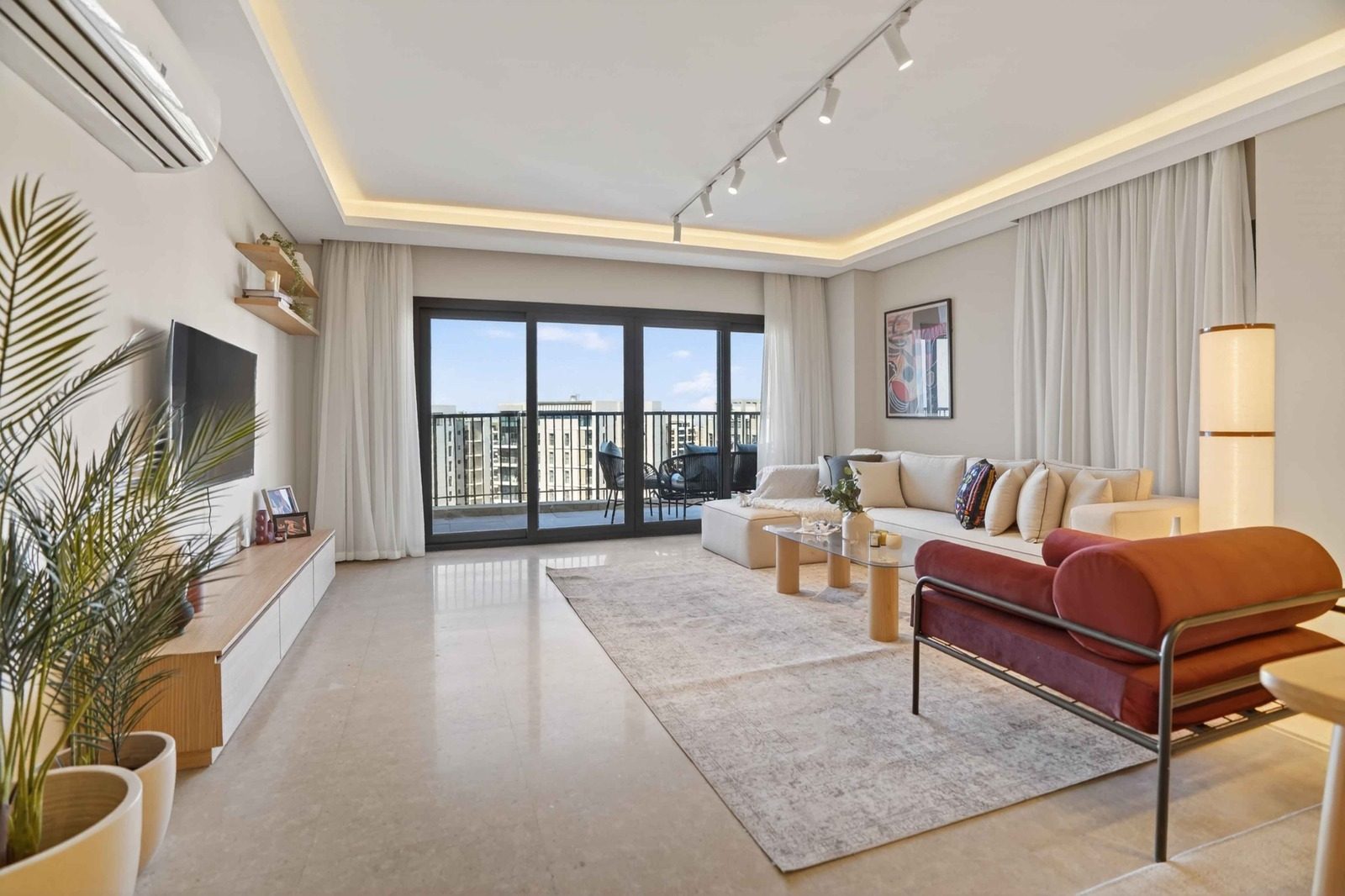 Inviting 3BR Apartment – Sheikh Zayed – ZED Towers — Apartment in ZED Towers, Sheikh Zayed, Egypt — photo 2