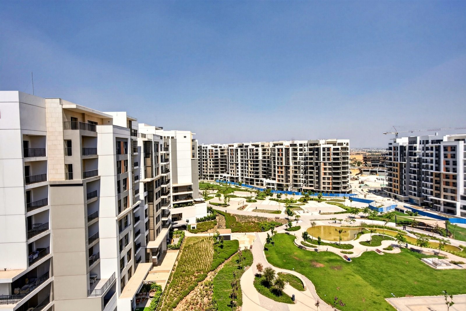 Modern Studio – Sheikh Zayed – ZED Towers — Studio in ZED Towers, Sheikh Zayed, Egypt — photo 12