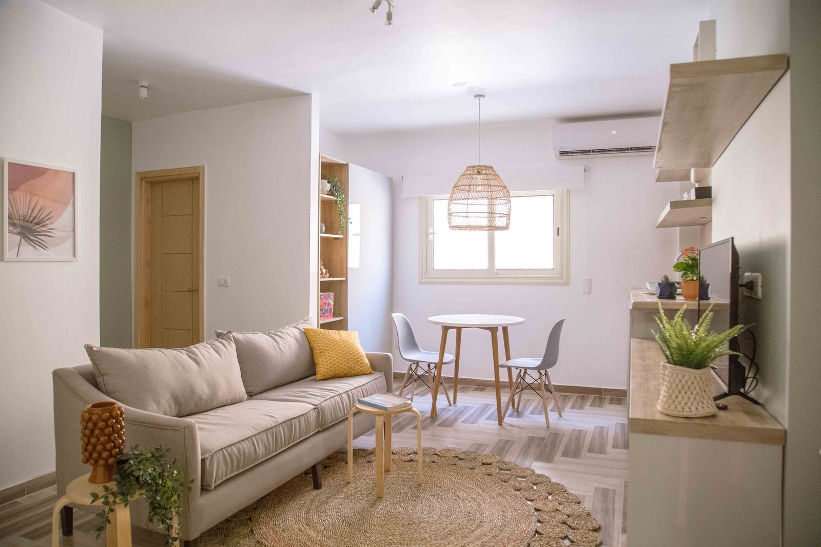 Sleek Studio – City View – Arkan Plaza — Studio in Near Arkan Plaza, Sheikh Zayed, Egypt — photo 2