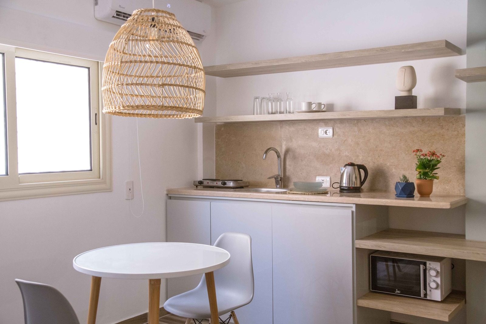 Sleek Studio – City View – Arkan Plaza — Studio in Near Arkan Plaza, Sheikh Zayed, Egypt — photo 6