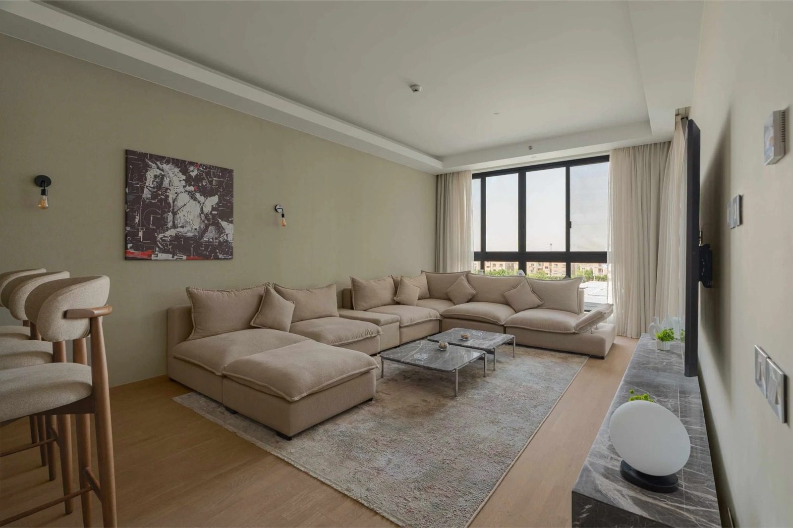 Modern 2BR Apartment with Balcony – Aeon Towers, Sheikh Zayed — Apartment in Aeon Towers, Sheikh Zayed City, Egypt — photo 3