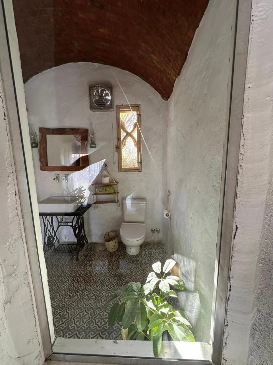 King Suite with Spa Bath – Nile View – Nubian Guesthouse, Aswan — Private room in guesthouse in Nubian village on the West Bank of the Nile, Aswan, Egypt — photo 14