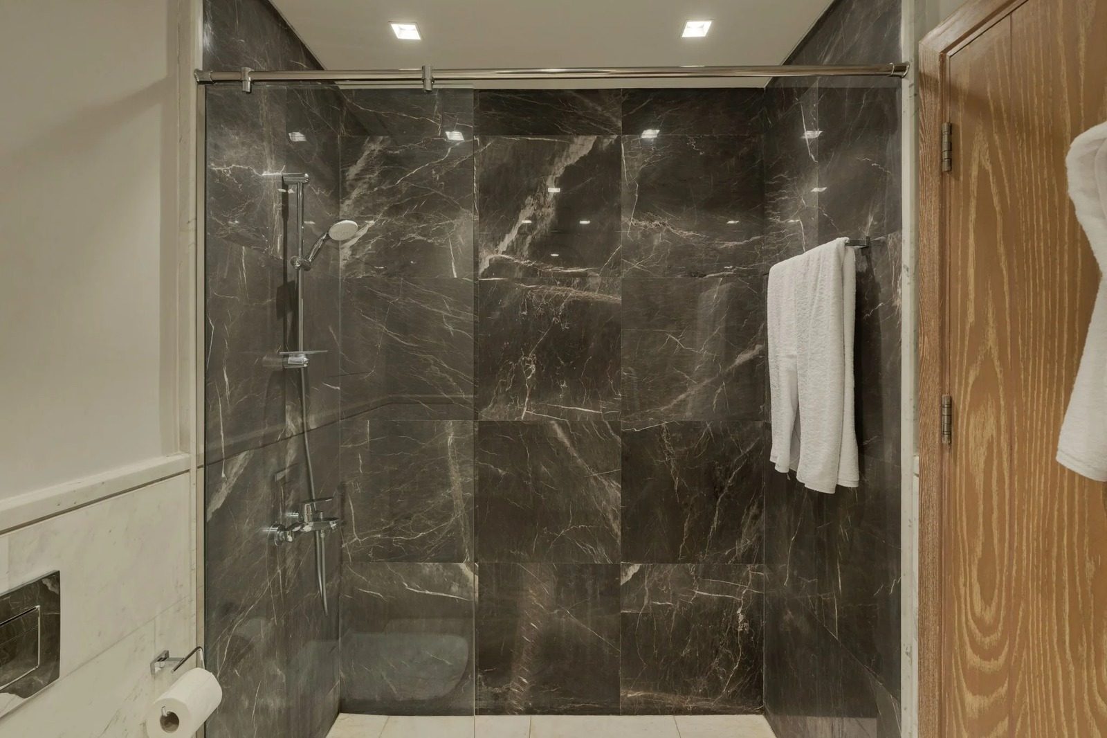 Serene Studio with Kitchen – Aeon Towers, Sheikh Zayed — Studio in Aeon Towers, Sheikh Zayed City, Egypt — photo 15