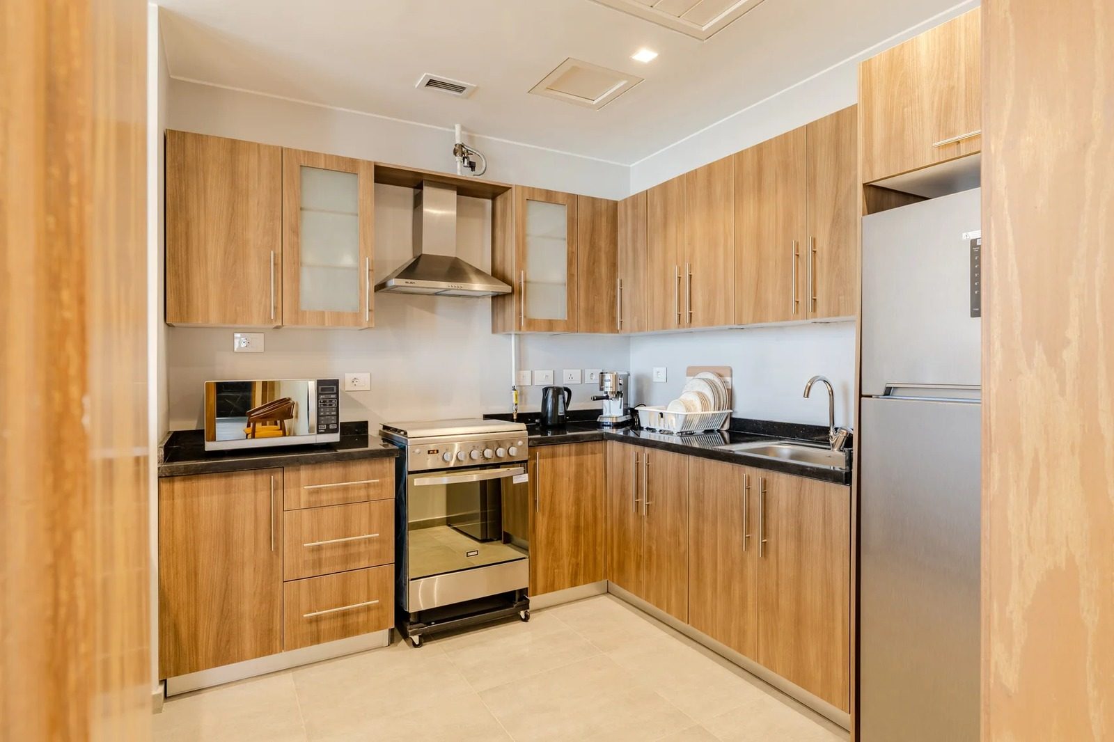 Modern 2BR Apartment with Kitchen – Aeon Towers, Sheikh Zayed — Apartment in Aeon Towers, Sheikh Zayed City, Egypt — photo 4