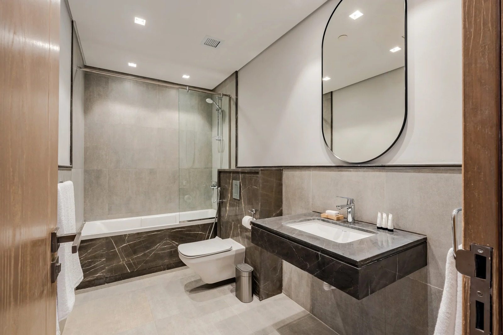 Modern 2BR Apartment with Kitchen – Aeon Towers, Sheikh Zayed — Apartment in Aeon Towers, Sheikh Zayed City, Egypt — photo 7