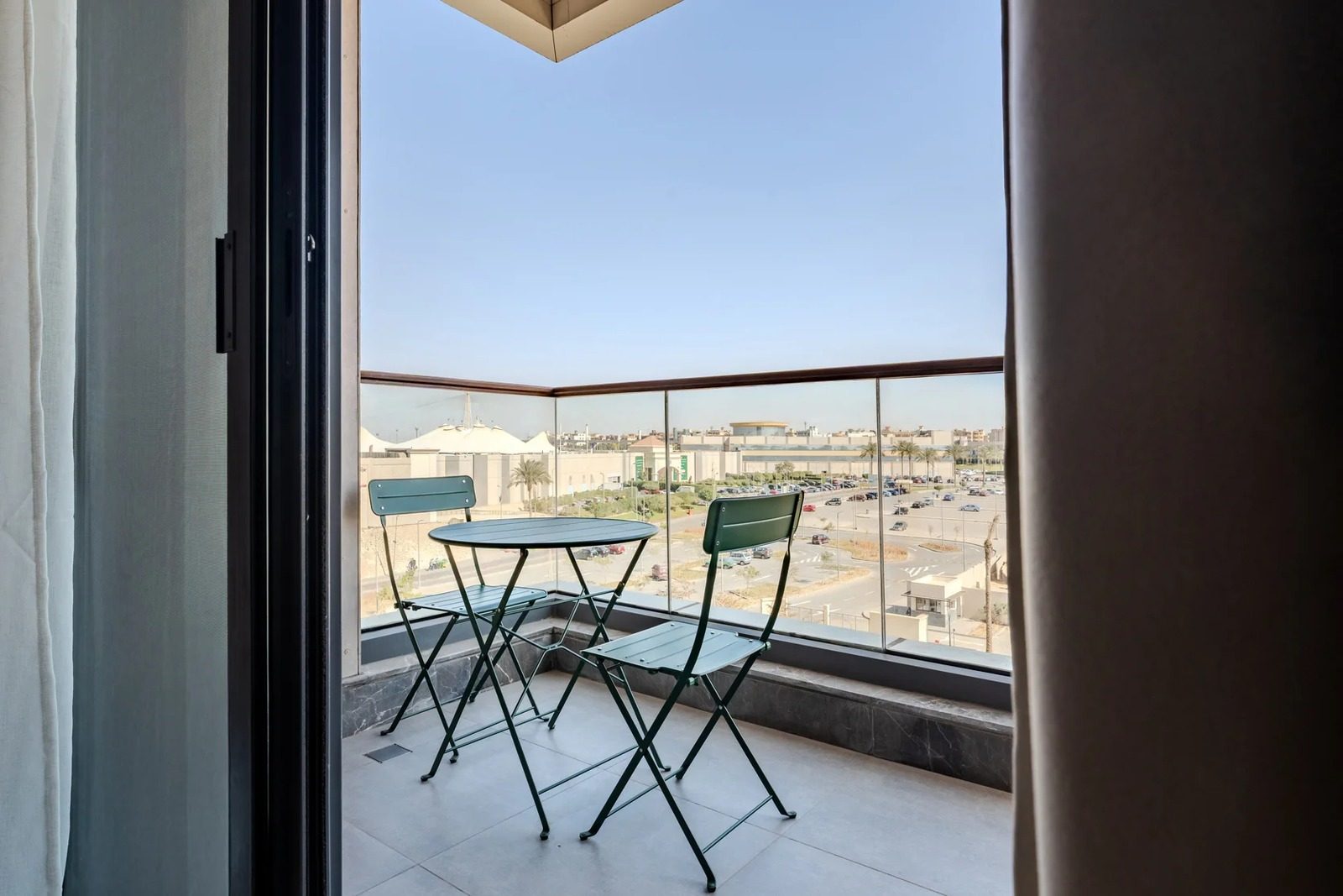 Modern 2BR Apartment with Kitchen – Aeon Towers, Sheikh Zayed — Apartment in Aeon Towers, Sheikh Zayed City, Egypt — photo 9
