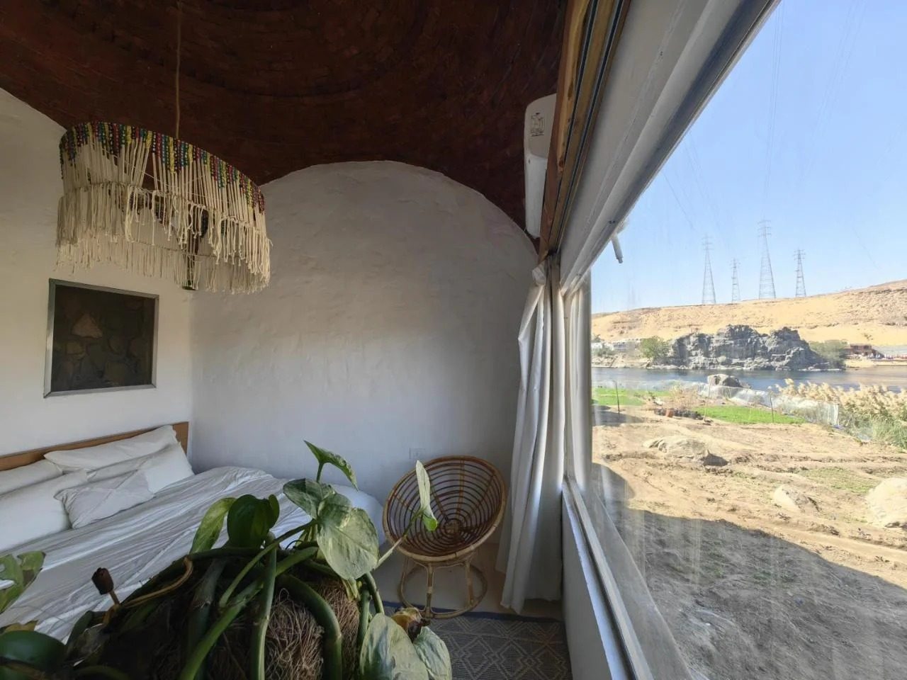 King Room – Nile View – Nubian Guesthouse, Aswan — Private room in guesthouse in Nubian village on the West Bank of the Nile, Aswan, Egypt — photo 6