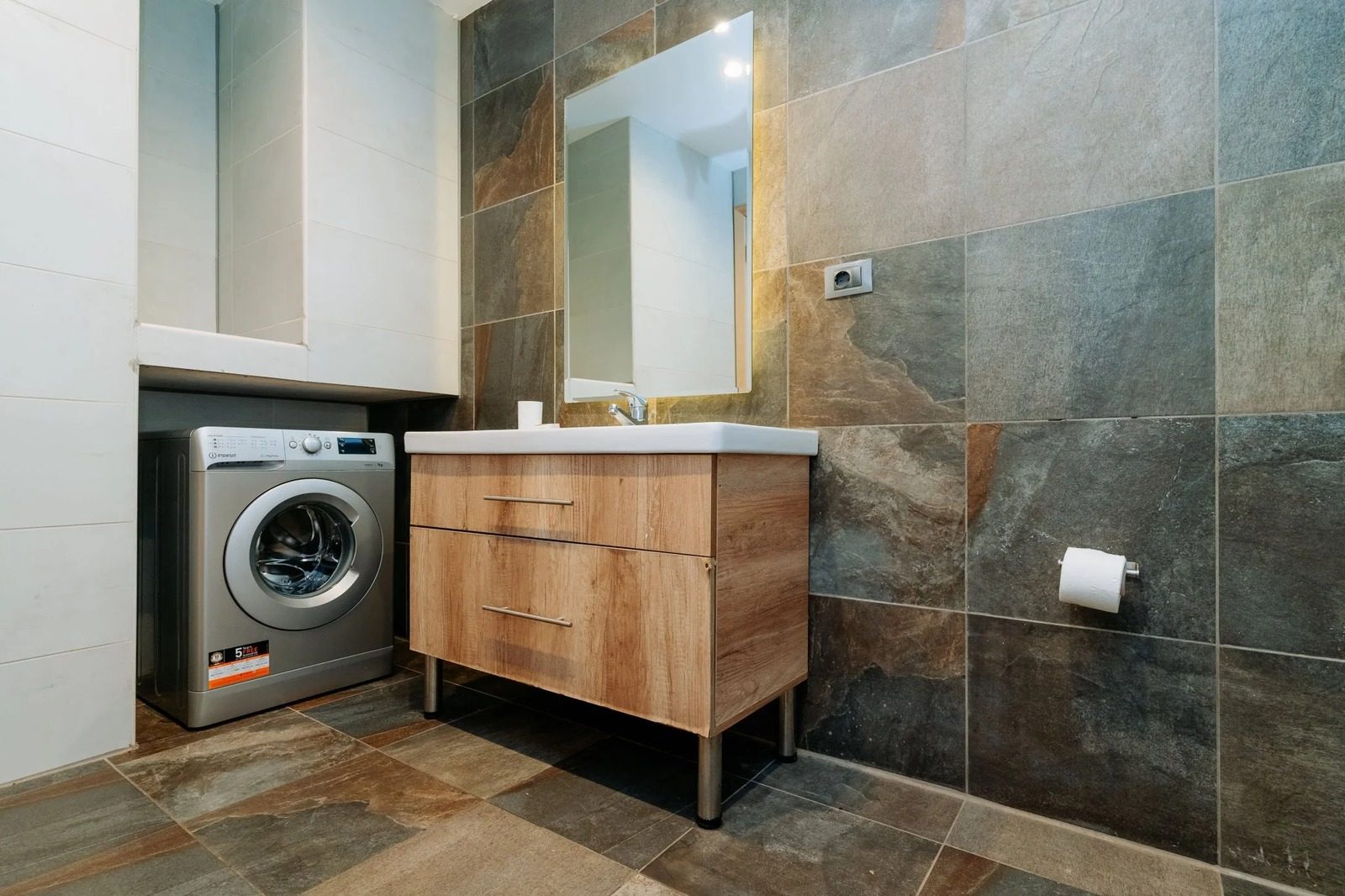 Elegant 2BR Apartment – Zamalek — Apartment in Central Zamalek, Cairo — close to 26th of July St, Egypt — photo 6