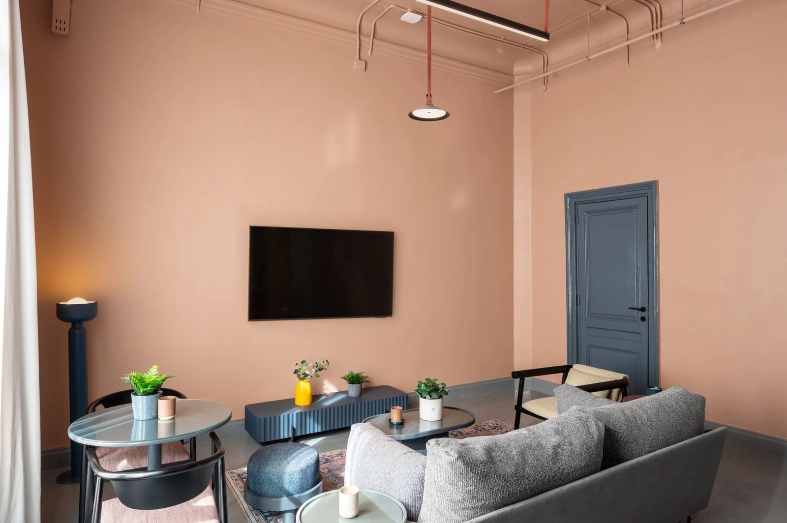 Elegant 1BR Apartment – City View – Downtown Cairo — Apartment in Downtown Cairo, near Talaat Harb Square, Egypt — photo 2