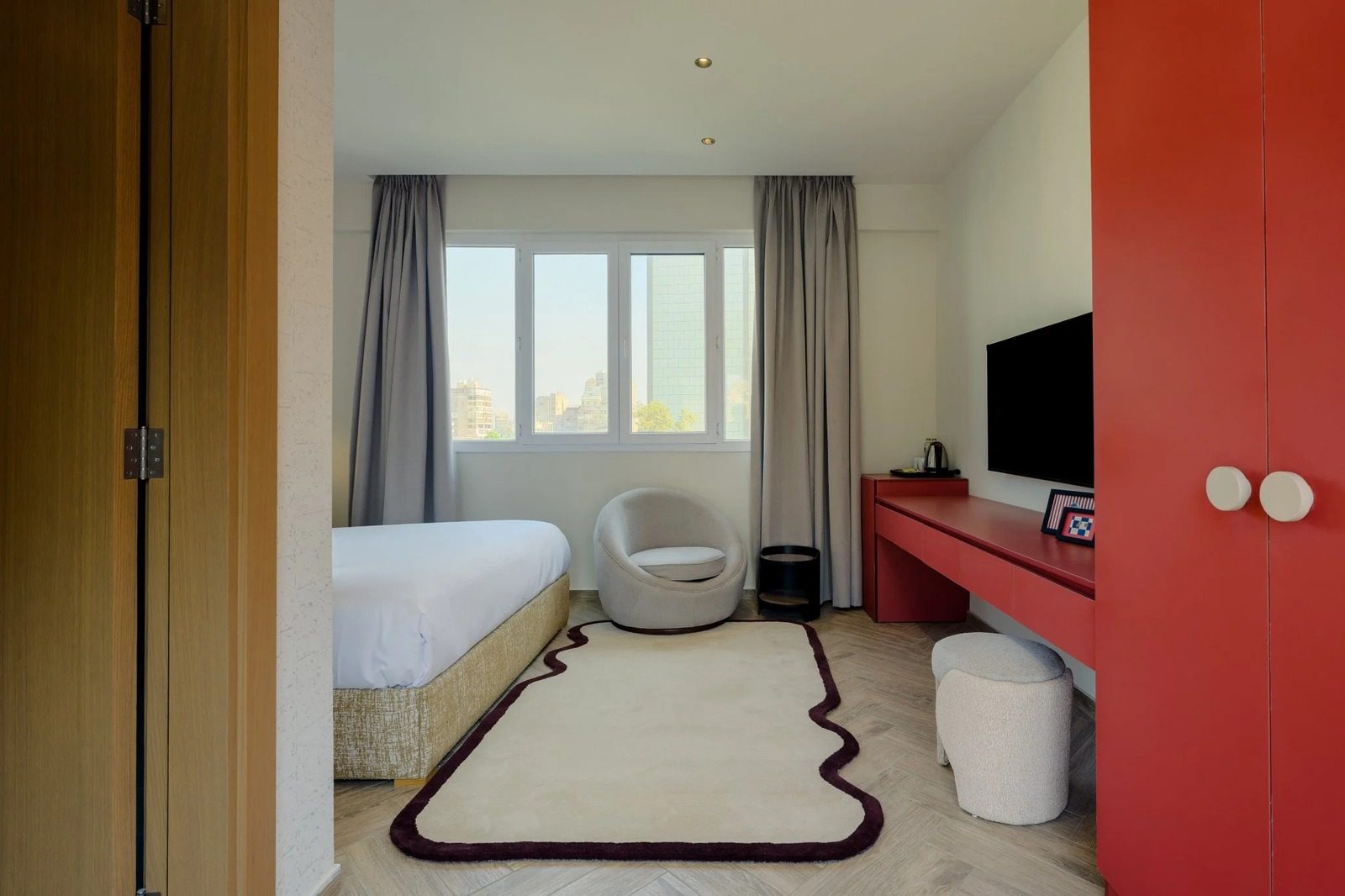 Cabin Studio – City View – Giza — Studio in Near Orman Botanical Garden & Giza Zoo, off Nile St, Giza, Egypt — photo 2