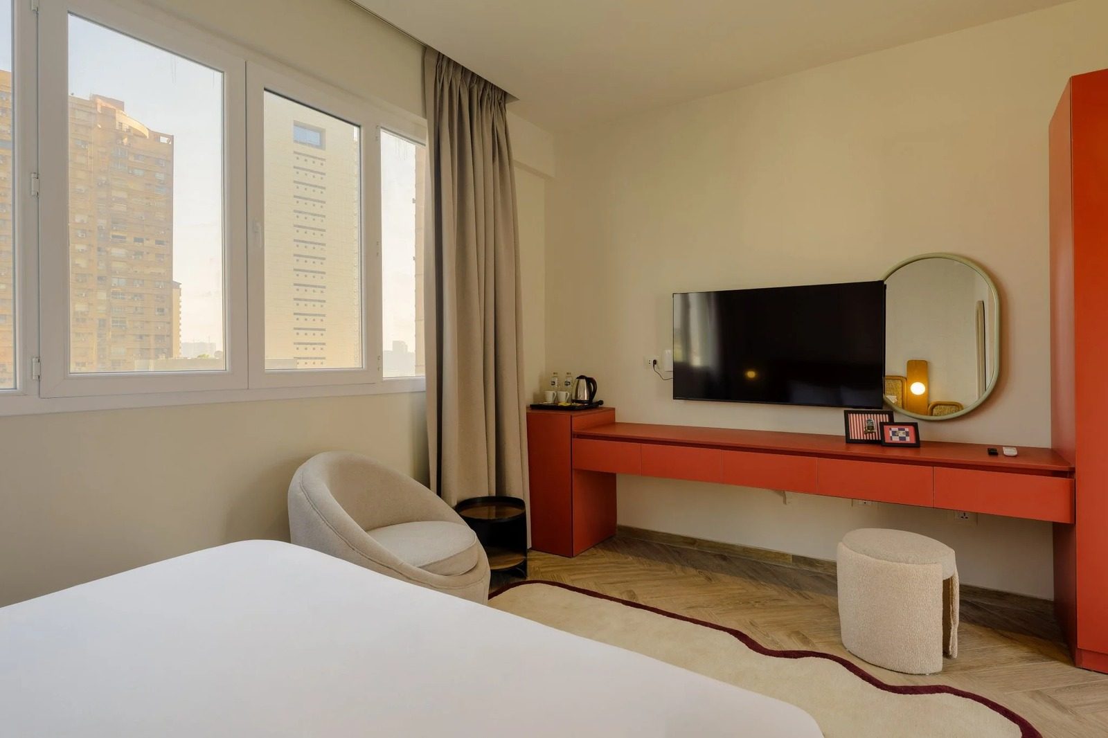 Cabin Studio – City View – Giza — Studio in Near Orman Botanical Garden & Giza Zoo, off Nile St, Giza, Egypt — photo 4