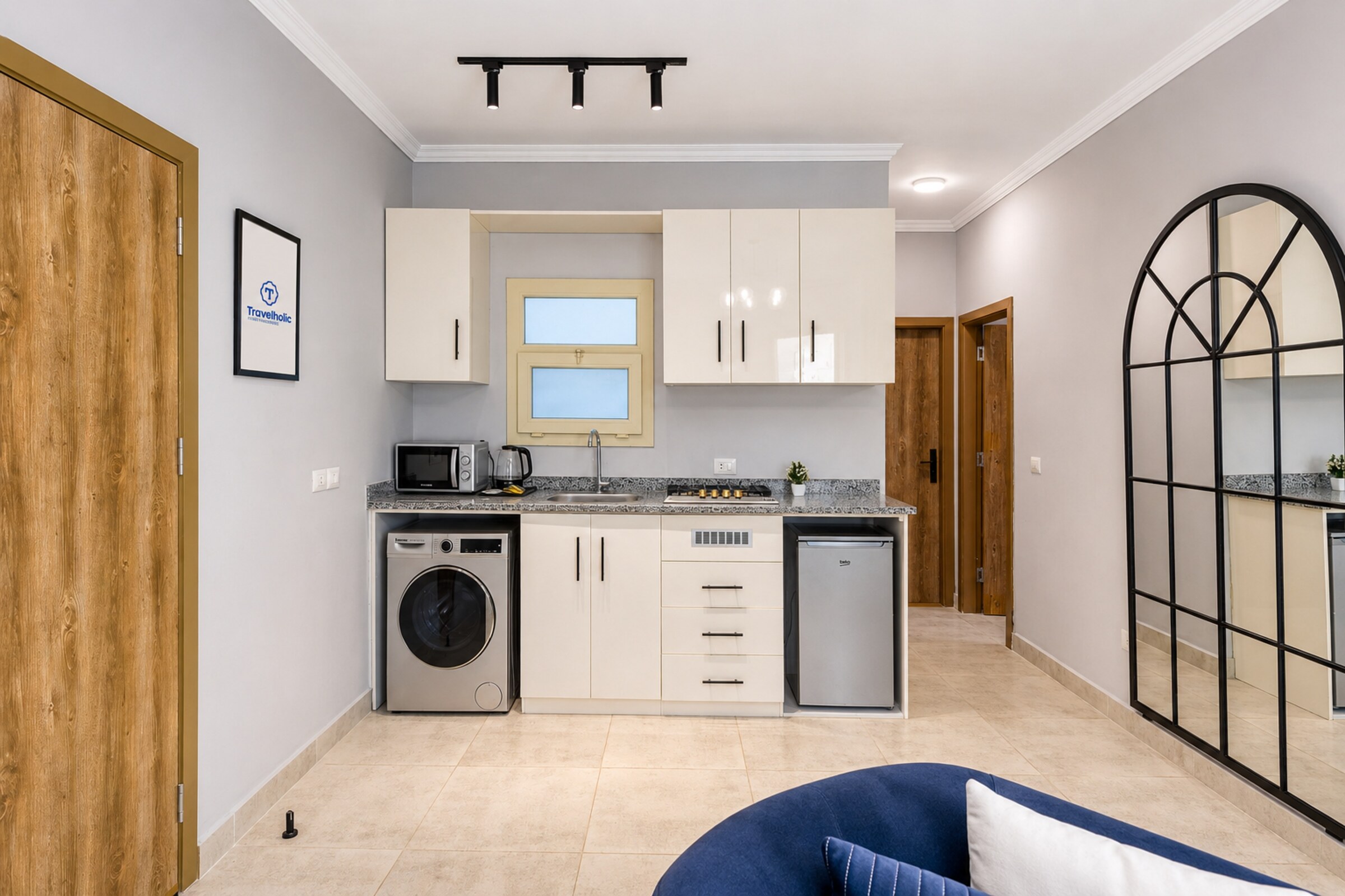 Travelholic Calm Corner 1BR with Balcony | Lotus 104 — Apartment in Travelholic Residence near Mivida. Unit 104., Egypt — photo 5