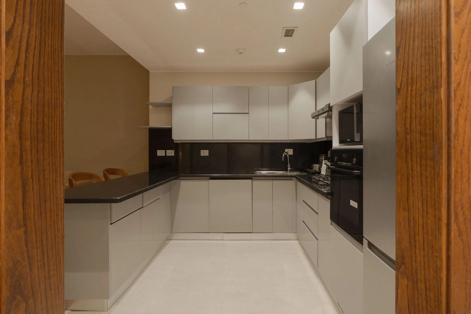 Modern 1BR Apartment with Balcony – Aeon Towers, Sheikh Zayed — Apartment in Aeon Towers, Sheikh Zayed City, Egypt — photo 5