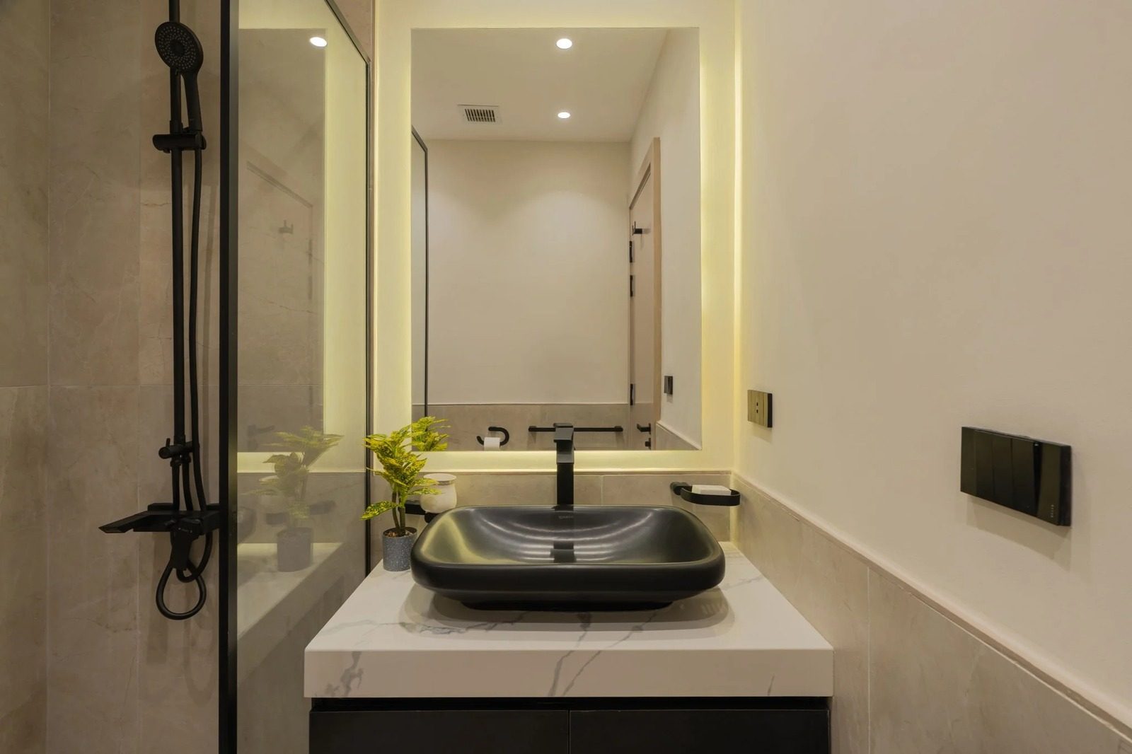 1BR Apartment with Balcony & Kitchenette – Zamalek — Apartment in Zamalek, next to the Lebanese Embassy, Egypt — photo 14