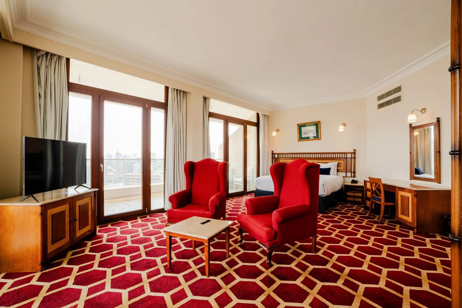 1BR Royal Suite – Nile View – Nile-side Hotel, Zamalek — Hotel serviced apartment in Nile side of Zamalek, Cairo, Egypt — photo 4