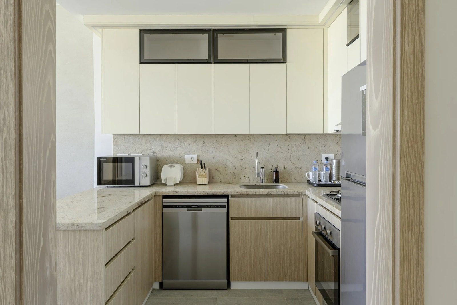 Airy 2BR Apartment with Kitchen – Aeon Towers, Sheikh Zayed — Apartment in Aeon Towers, Sheikh Zayed City, Egypt — photo 4