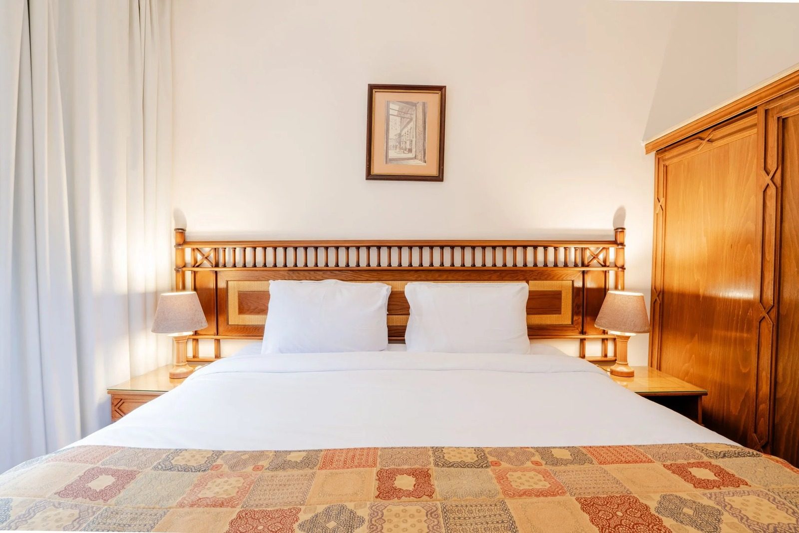 Standard Triple Room – Nile-side Hotel, Zamalek — Private room in a hotel in Nile side of Zamalek, Cairo, Egypt — photo 5
